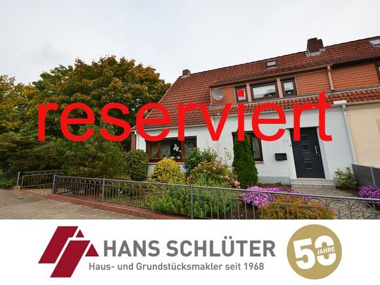 Solide Doppelhaushälfte mit schönem Garten in Kattenesch!